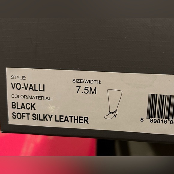 Vince Camuto Vo-Valli Black Leather Knee-High Boots - Picture 8 of 8